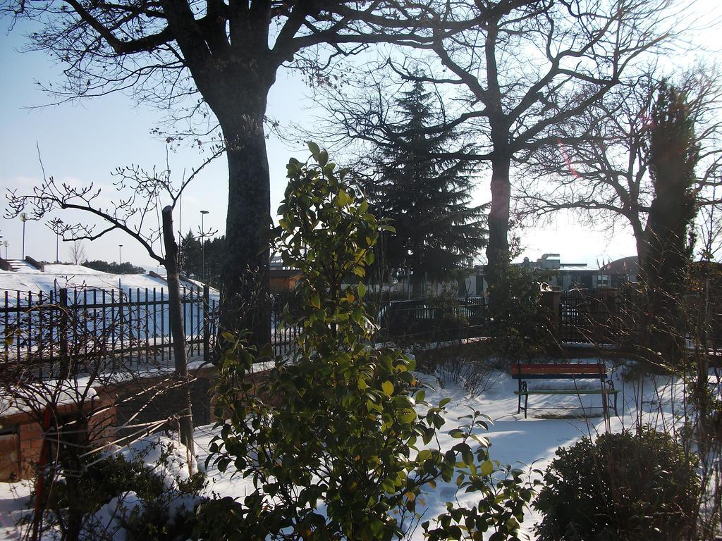 B&B Dimora Morelli Gubbio Exterior foto